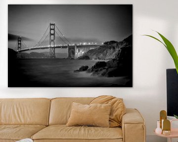 SAN FRANCISCO Golden Gate Bridge & Baker Beach | Monochrom von Melanie Viola
