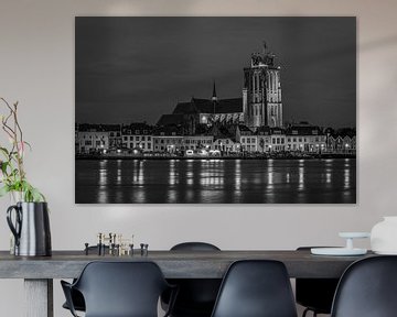 Skyline van Dordrecht met de Grote Kerk in zwart-wit van Tux Photography