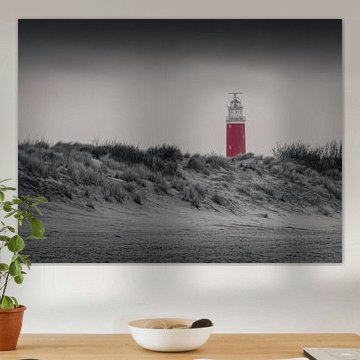 Le phare rouge d'Eierland sur Texel en noir et blanc