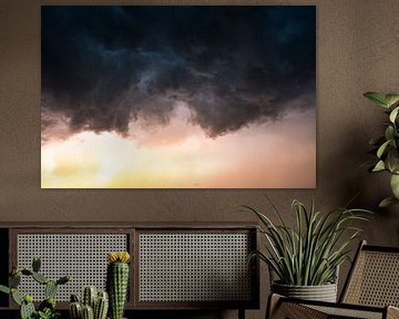 Stormwolken boven Zwolle tijdens een zomerse onweersbui