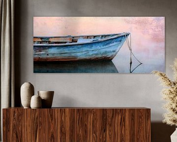 Verlaten boot op rustig water van Poster Art Shop