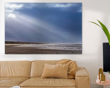 Sunbeams over the beach Noordwijk by Yanuschka | Fotografie Noordwijk