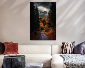 Herfstig boslandschap met bergen van Poster Art Shop