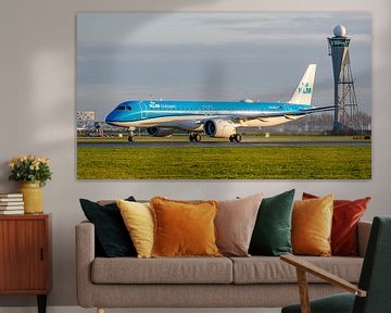 KLM Cityhopper Embraer E195-E2. van Jaap van den Berg