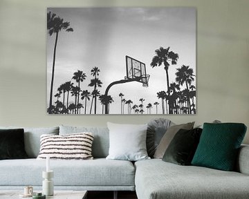 Palms + basketball silhouette - black and white sport photography - #1 #wall #art #werkaandemuur van Dagmar Pels