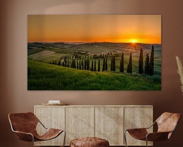 Mooie zonsondergang in Toscane