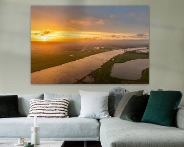 IJssel met overlopende uiterwaarden bij Zwolle tijdens zonsondergang van Sjoerd van der Wal Fotografie