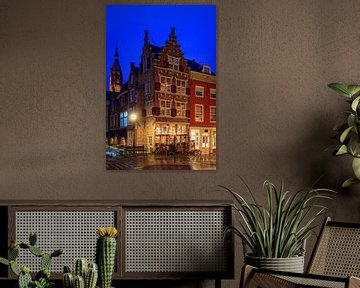 grachtenpand in Delft bij schemer  van gaps photography