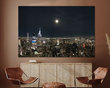 New Yorkse Nacht met Volle Maan en Wolkenkrabbers