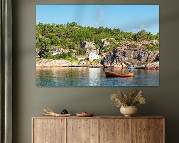 Boat off the archipelago island of Monsøya in Norway by Rico Ködder