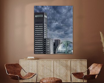 De hogere skyline van de Friese hoofdstad Leeuwarden van Harrie Muis