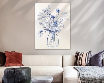 Blauwe bloemen in vaas van Olga Wildrose