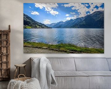 Adembenemende Uitzichten op de Hardangerfjord met Bergen en Gletsjers in Noorwegen van Be More Outdoor