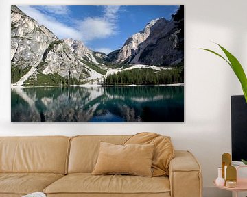 Dolomieten, Lago di Braies, Italie van Kees van Dun