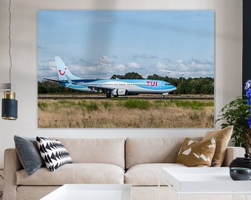 TUI Boeing 737 is geland op Eindhoven Airport van Wim Stolwerk