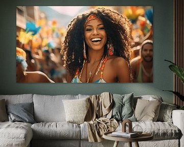 Une jeune femme sourit dans les rues de Rio de Janeiro lors du défilé du carnaval