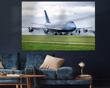 Silkway Boeing 747 natte landing polderbaan schiphol van Arthur Bruinen