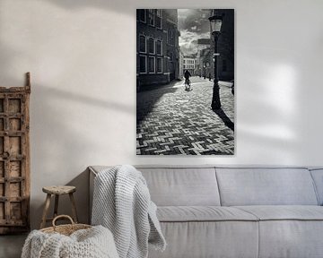 Straatfotografie in Utrecht. De fietser Achter de Dom. van André Blom Fotografie Utrecht