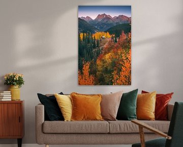 Herfst Boshut Muur Kunst - Berg Landschap Fotografie Print - San Juan Bergen van Colorado Foto van Daniel Forster