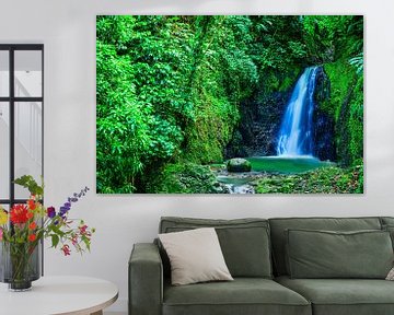 Uitzicht op de Seven Sisters watervallen op Grenada van Andreas Völkel