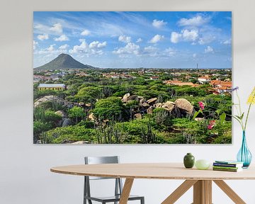 Een panoramisch uitzicht op het Caribische eiland Aruba van Andreas Völkel