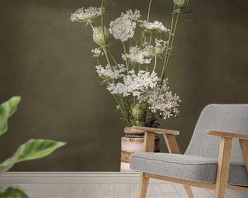 Flute herb / carrot in vintage 1970s vase by Mariska Vereijken