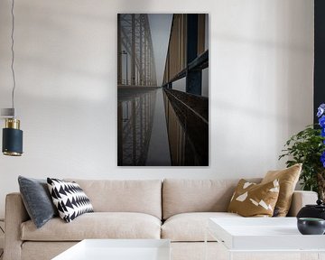 Pont du Waal près de Nijmegen en réflexion
