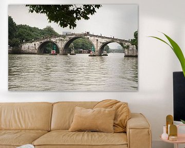 De traditionele Gongchen Bridge Hangzhou van Jarno Groote