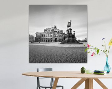 Semperoper (z/w)
