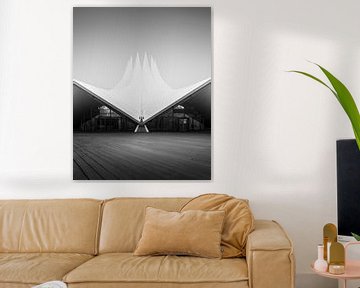 Tempodrom (z/w) van Florian Schmidt