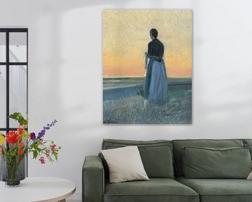 Anna Ancher, jeune femme en tricot debout au soleil couchant sur Atelier Liesjes