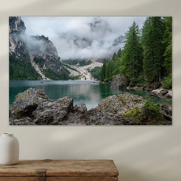 Ochtendlicht over Lago di Braies – Italiaanse Alpenrust