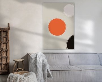 Abstracte minimalistische kunst met roze en witte cirkels op neutrale achtergrond