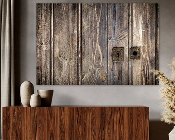 Characteristic wooden door in Buis-les-Baronnie in France