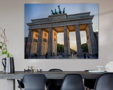 Berlijn - Brandenburger Tor bij schemering van t.ART