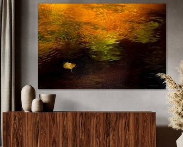 Golden leaf