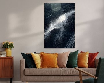 Lichtval boven een waterval in Ierland van stewic_