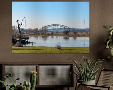 The railway bridge by Jurjen Jan Snikkenburg