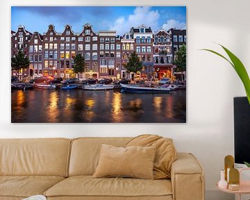 Gracht in Amsterdam van Peter Schickert