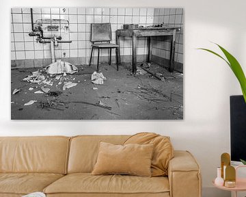 Interieur van de verlaten oude fabriek van de voormalige DDR Oost-Duitsland van Animaflora PicsStock
