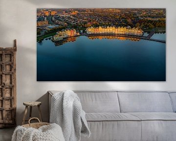 Ochtendgloren aan de Rietplas – De Kleurrijke Huizen van De Goede Reede