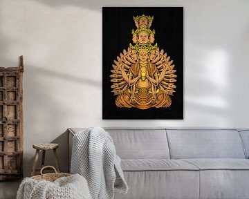 Avalokiteshvara - Gouden meerarmige godheid met spirituele aura van Pixelbull Design