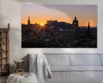 Zonsondergang met Skyline Edinburgh Schotland vanaf Calton Hill van Jefra Creations
