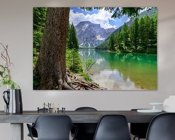 Pragser Wildsee of Lago di Braies in de Dolomieten