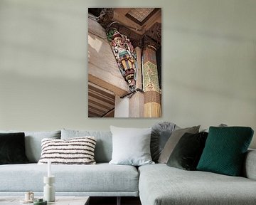 Eine heilige Säule mit vibrierenden Farben von Frank Photos