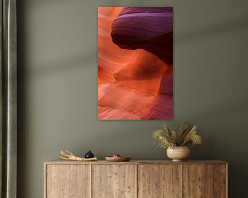 Colourful Lower Antelope Canyon, Page, Arizona