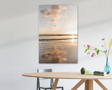 Zonsondergang Weerspiegeld in het Natte Strand