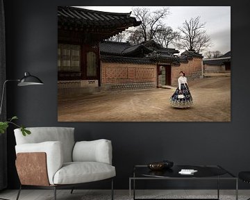 Hanbok-Mädchen im Palast von Seoul von Marco Rutten