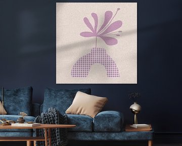 Lila bloem in boho vaas. van Dina Dankers