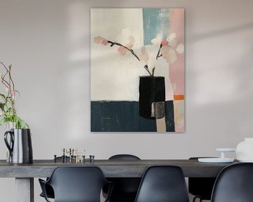 Stilleben mit Blumen in Pastellfarben von Japandi Art Studio